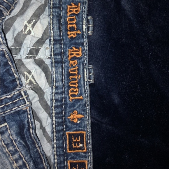 Rock Revival Jeans - Picture 3 of 3